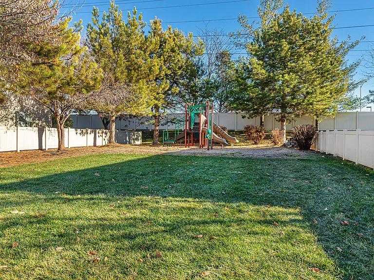 3388 S Milan Ave #3388 — Photo 45