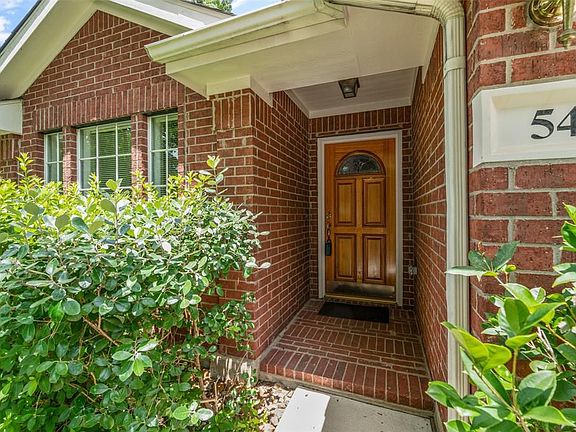 2nd image of 54 S Wynnoak Cir