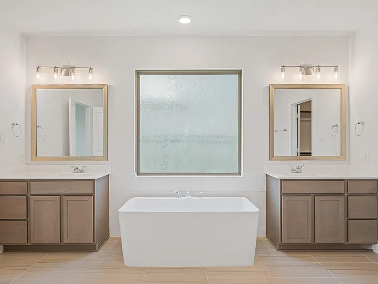 832 Sarasota Shore Dr — Photo 24