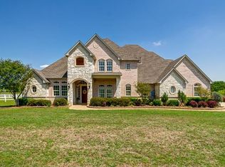 504 E Hickory Ridge Cir, Argyle, TX 76226