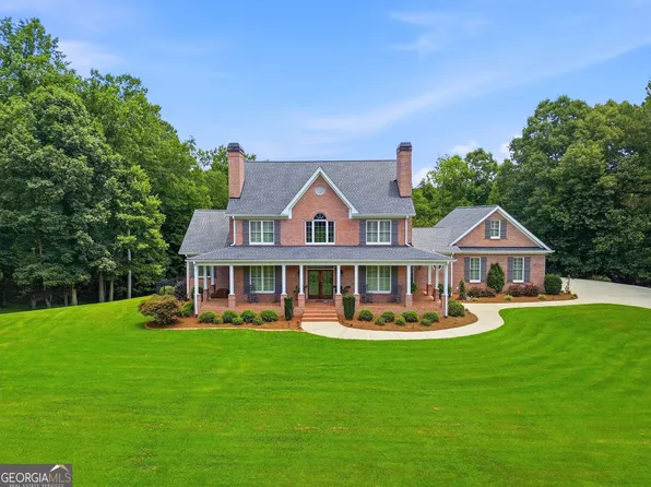 135 Amy Ln, Canton, GA 30115