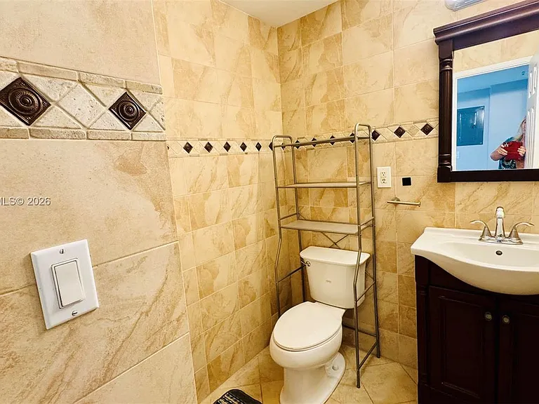 19390 Collins Ave #624 — Photo 25