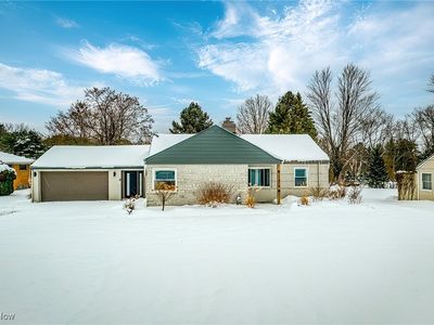 17318 Shurmer Rd, Strongsville, OH, 44136