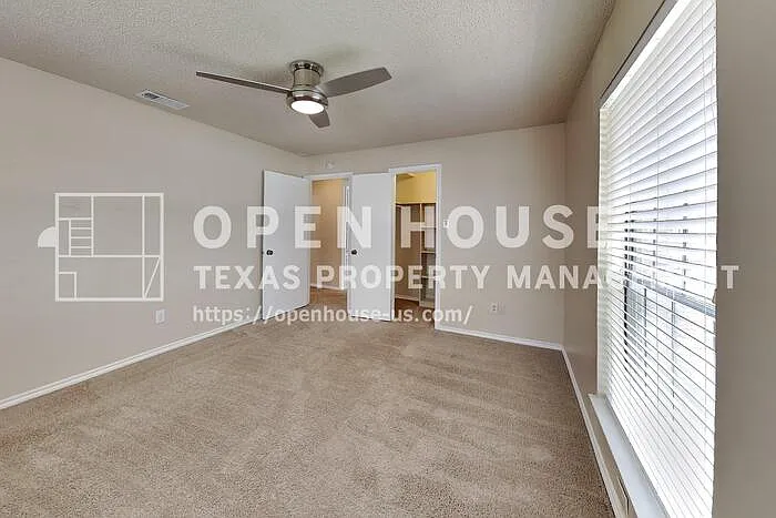 2304 Tamarisk Dr — Photo 13