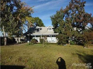 121 Loop Dr, Crestview, FL 32536