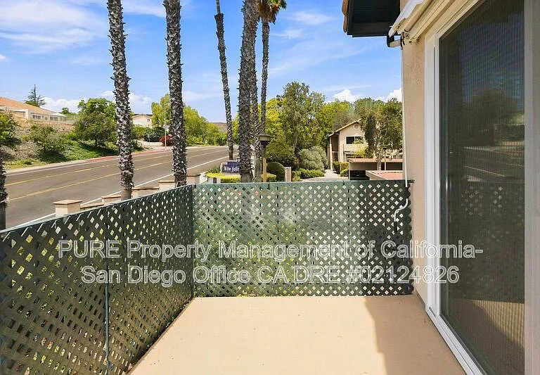 11305 Avenida De Los Lobos #C — Photo 20