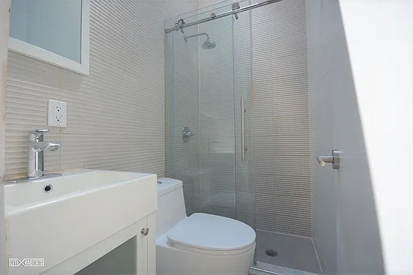 Rented by Citi Habitats | media 15