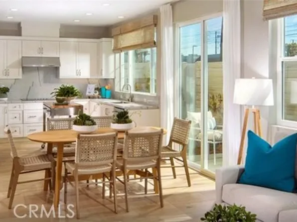2820 Spreckles Ln, Redondo Beach, CA 90278