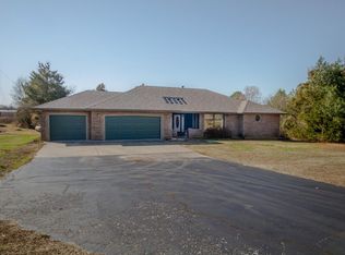 3778 W Farm Road 68, Springfield, MO 65803
