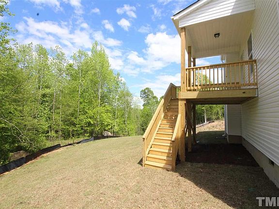 3rd image of 707 Summerwind Plantation Dr