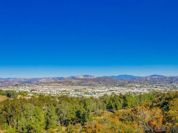 1806 Galway Ct, El Cajon, CA 92020