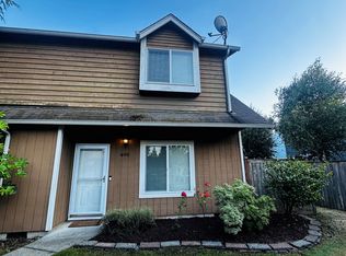 640 Malibu Dr SE, Lacey, WA 98503