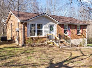 809 Kingsbury Rd, Clarksville, TN 37040