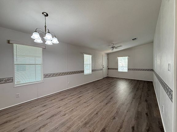 2nd image of 621 Choo Choo Ln #621F