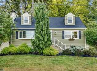 21 Springbrook Trl, Sparta, NJ 07871