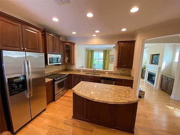 2nd image of 4899 Fiorazante Ave