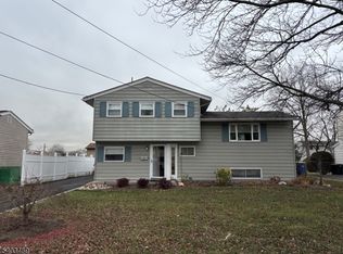 113 Berwick St, Raritan, NJ 08869