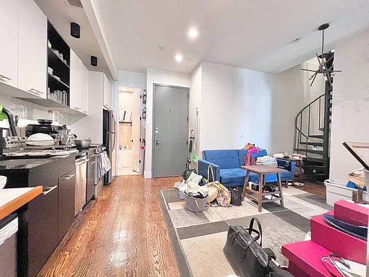 Rented by Doorway NYC, LLC | media 11