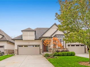 24 Emerald Cmn, Saint Catharines, ON L2M0A7