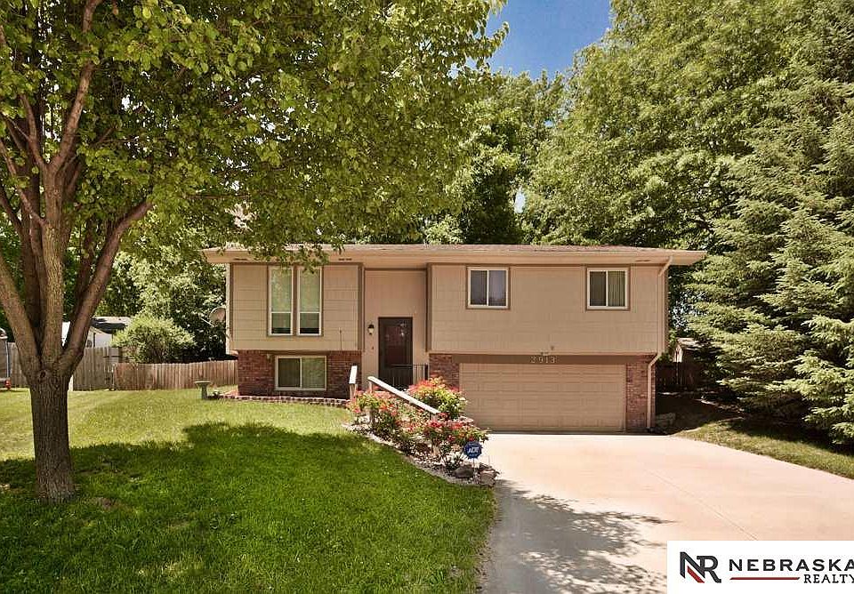 1st image of 2913 Ponderosa Cir
