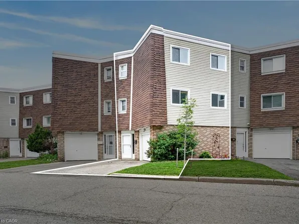 60 Elmsdale Dr #66, Kitchener, ON N2E 2G4