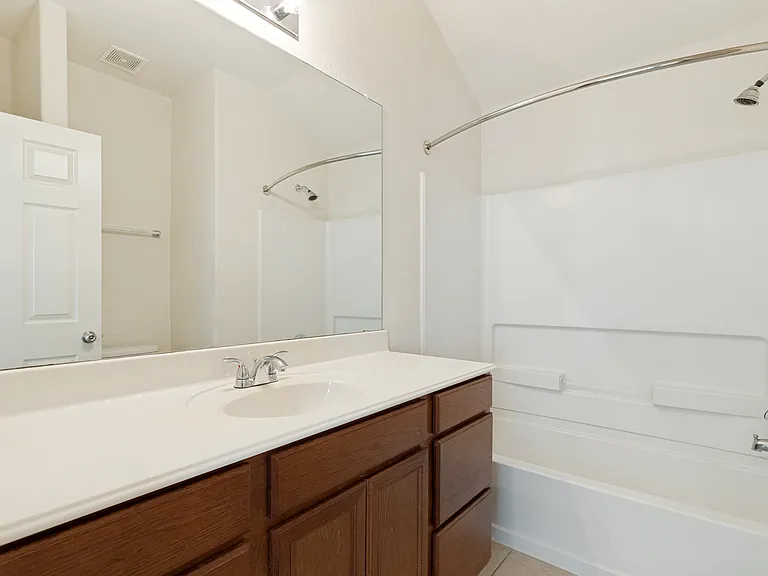 1800 Black Willow Trl — Photo 10