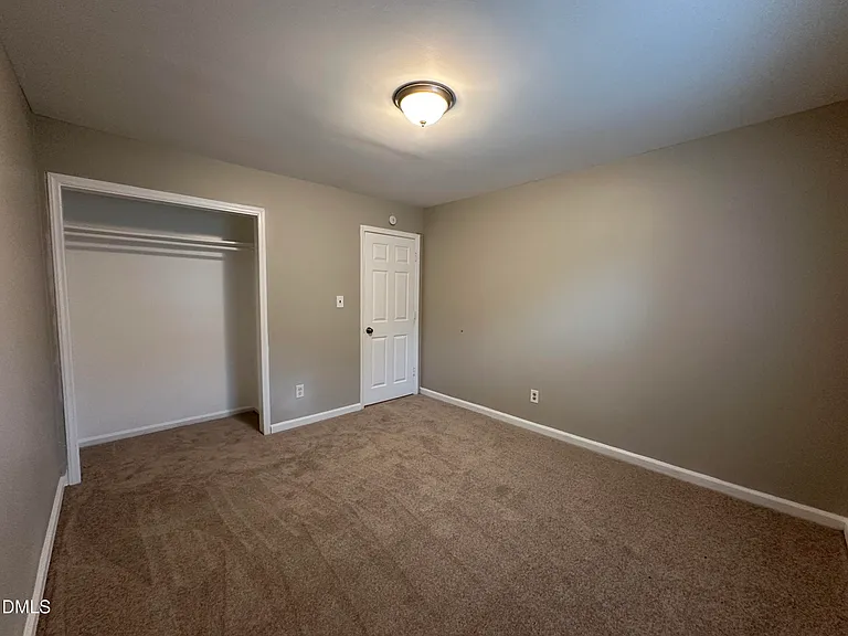 1113 Upchurch St #C — Photo 10