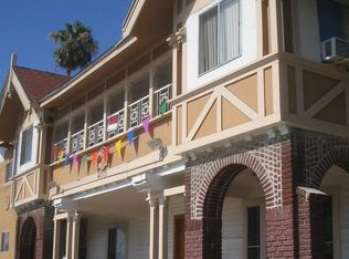 4075 S Broadway, Los Angeles, CA 90037