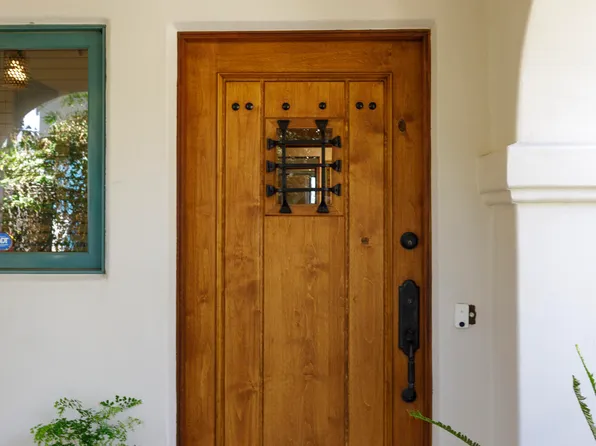 928 Olive St, Santa Barbara, CA 93101