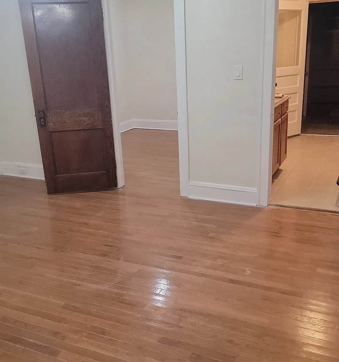 2 bed, 900 sqft, $1,400 — Photo 1
