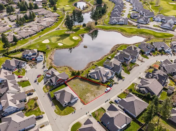 1290 Crown Isle Dr #127, Courtenay, BC V9N 0B8