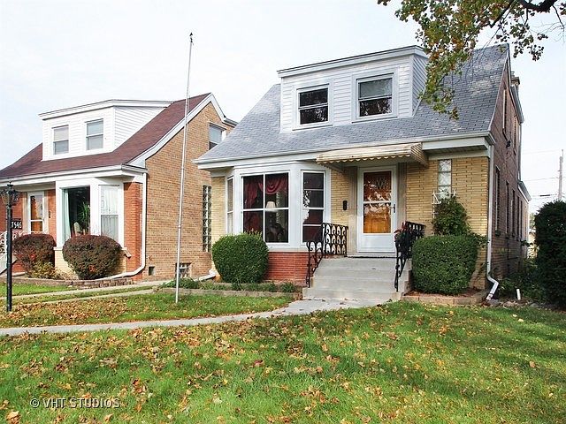 1st image of 7546 W Palatine Ave #1