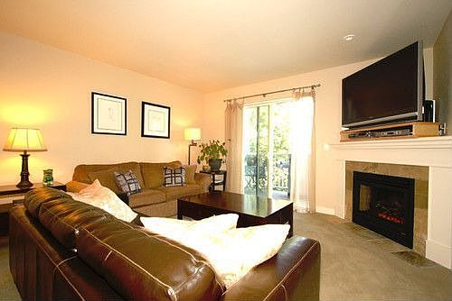 3rd image of 1545 NW 57th St Unit 335