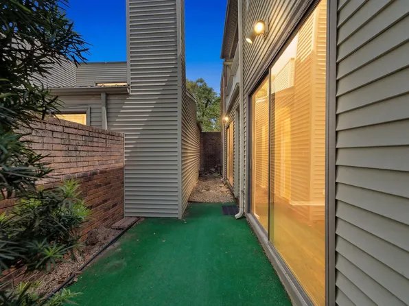 1107 Jackson Blvd APT A, Houston, TX 77006