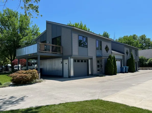 330 Franklin Ave Unit A, Grand Haven, MI 49417