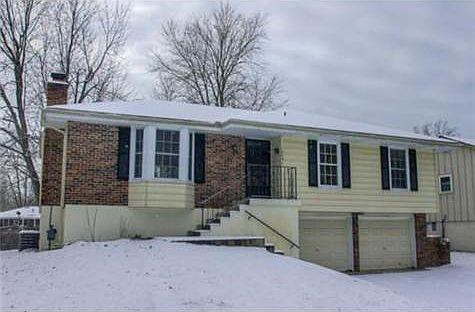 1st image of 19501 E Bryn Mawr Dr