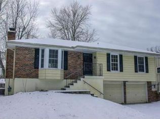 19501 E Bryn Mawr Dr, Independence, MO 64057