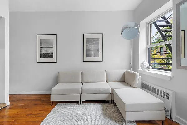 Sold by Compass | media 3