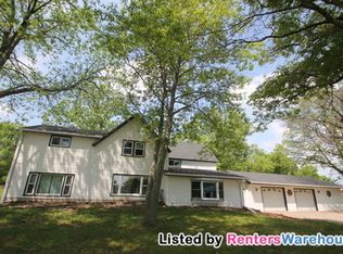 22216 Sunrise Rd NE, Stacy, MN 55079