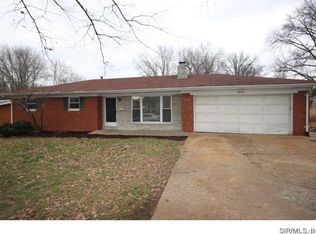 7629 Westchester Dr, Belleville, IL
