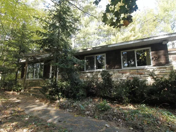 W5244 Oxbow Trail, Princeton, WI 53968