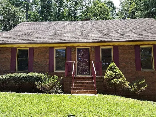 211 Westwood Dr, Morganton, NC 28655