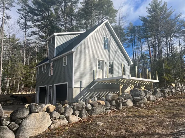 Colonial Circle, Harrison, ME 04040