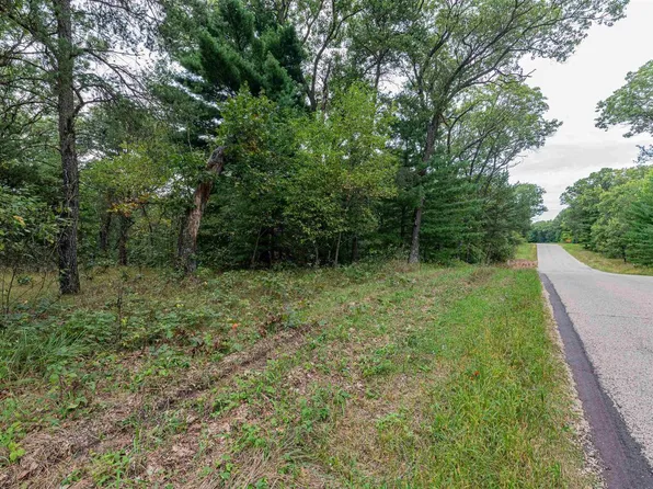 3977 9th Avenue, Wisconsin Dells, WI 53965