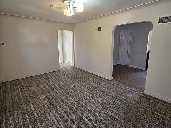 4th image of 213 Henquin Dr