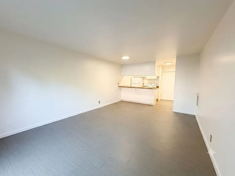 1936 Blake St #12 — Photo 6
