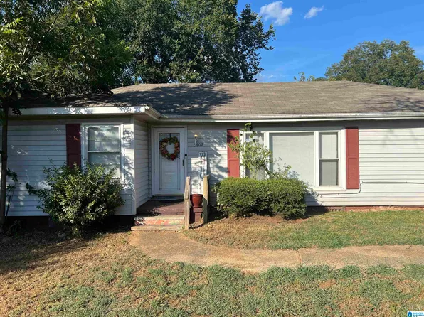 5602 10th St S, Bessemer, AL 35020
