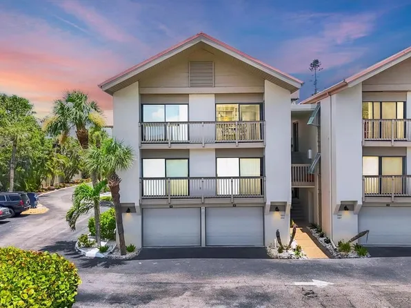 1093 Lake House Cir #C-205, Sarasota, FL 34242