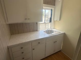 34 Mechanic St, Danielson, CT 06239