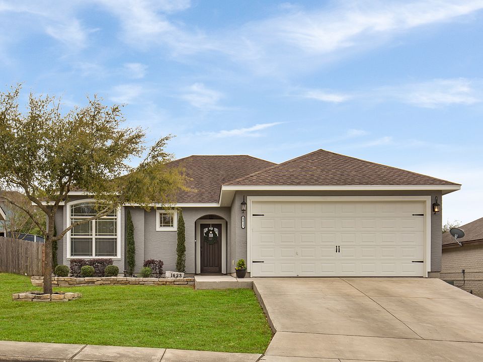 1st image of 1623 Sunspur Dr